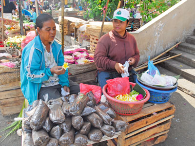 バドゥン市場1