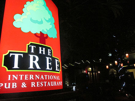 ベノアにあるそこそこレストラン、THE TREE