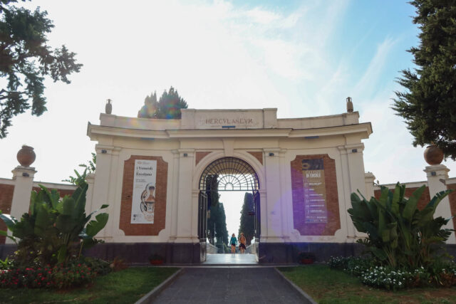 行く前に見て！古代ローマ遺跡『エルコラーノ（ヘルクラネウム）』の見どころ＆おすすめを完全ガイド【2022年】 オタク女子と旅とアート